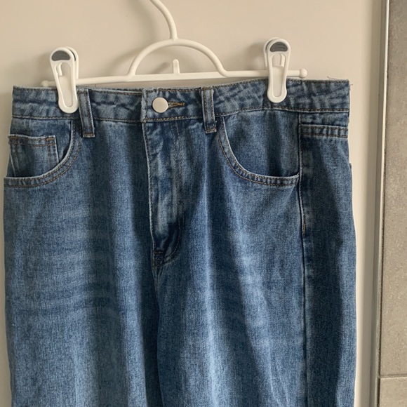 Jeans - Picture 11 of 16